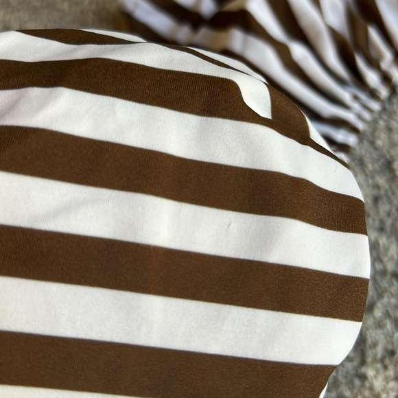 MIKOH | Catalina Top - Picture 11 of 11